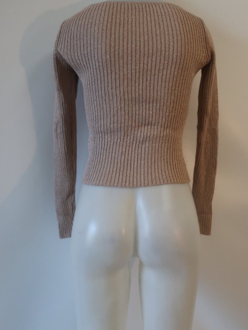 Womens Intermix Metallic Gold Open Twist Neck Sweater P/S - Picture 7 of 8